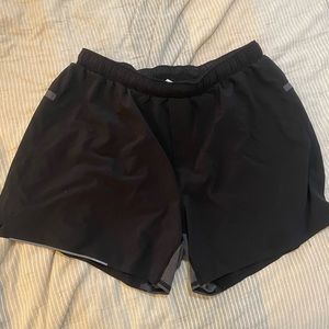 Lululemon men’s athletic shorts size XL black
